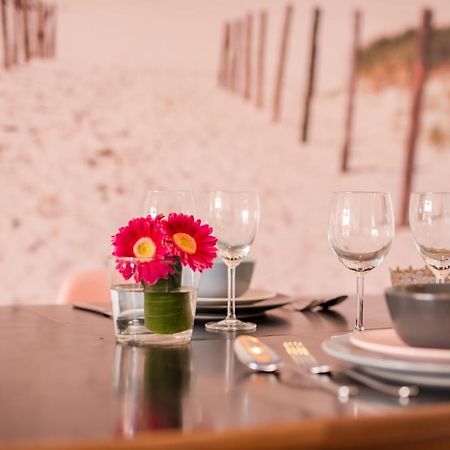 Beachhouse Anna, 1 Minute Walk To The Beach And Centre Of Katwijk, Free Private Parking Next To The House ! Katwijk aan Zee Екстер'єр фото